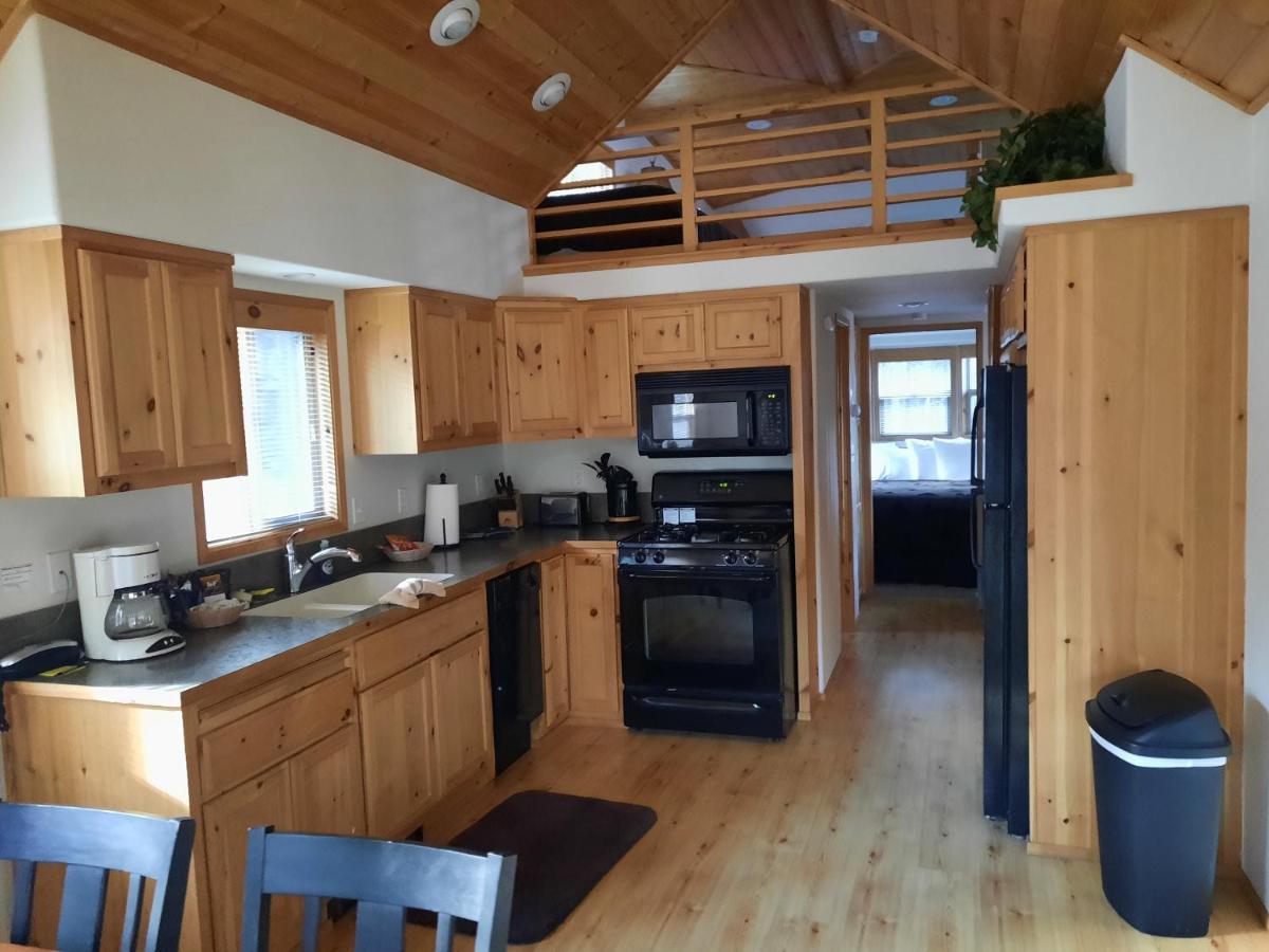 Willamette Pass Inn & Chalets Odell Lake Buitenkant foto