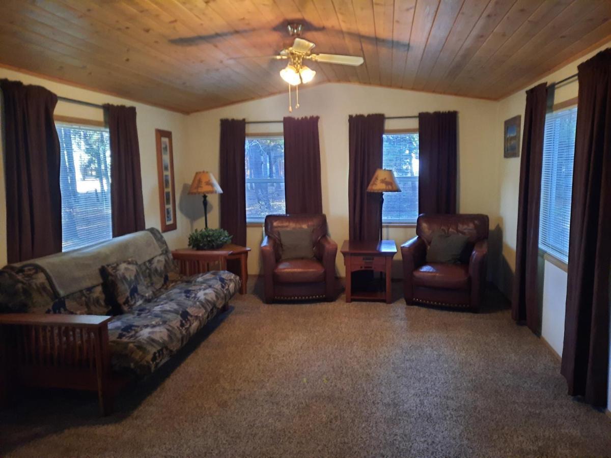 Willamette Pass Inn & Chalets Odell Lake Buitenkant foto
