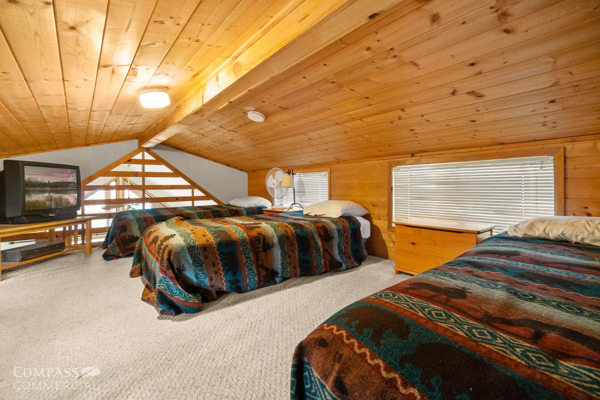 Willamette Pass Inn & Chalets Odell Lake Buitenkant foto
